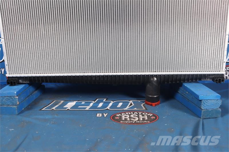 Peterbilt Radiator # 606225 Radiadores