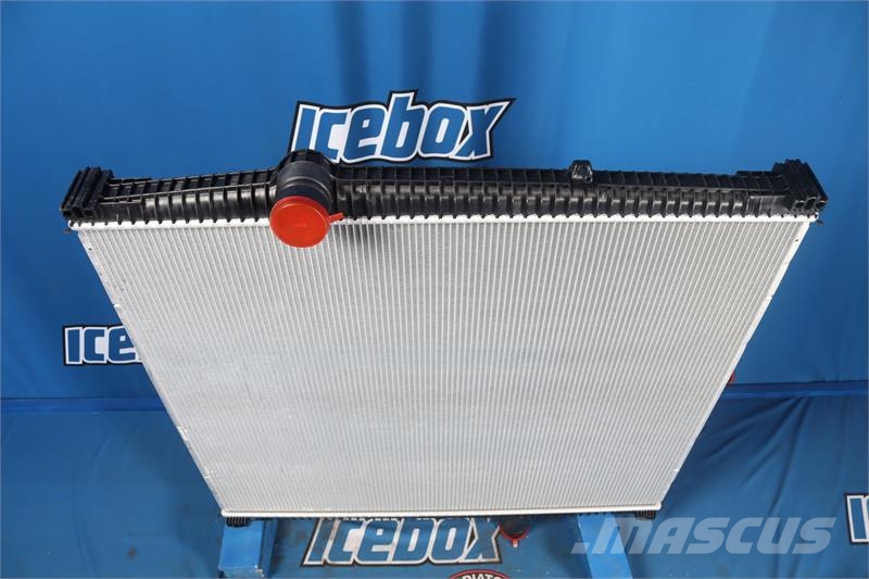 Peterbilt Radiator # 606225 Radiadores