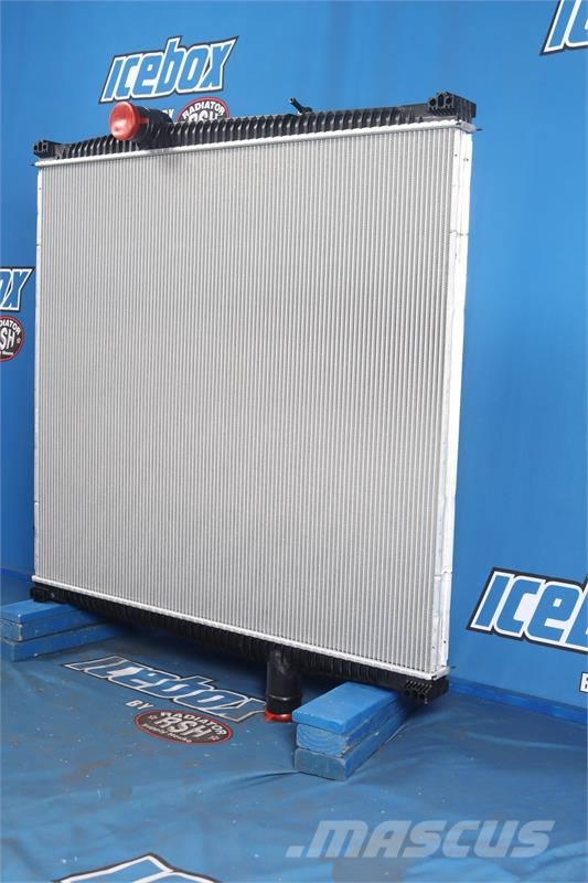 Peterbilt Radiator # 606225 Radiadores