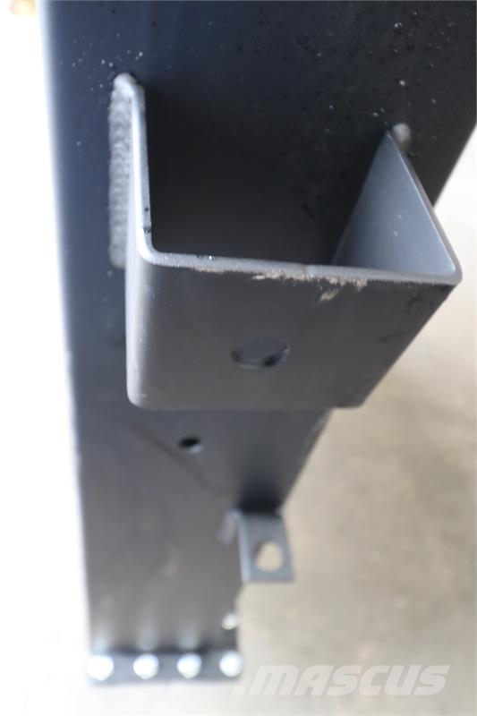 Peterbilt Radiator # 606027 Radiadores