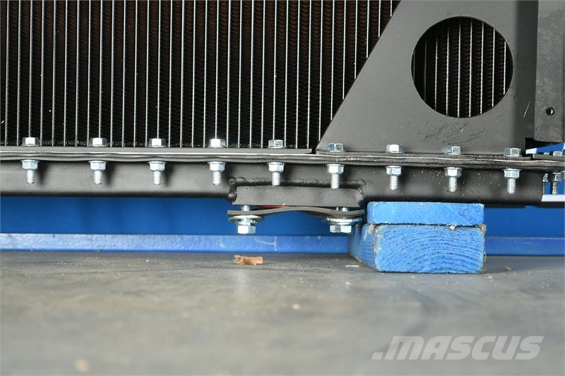 Peterbilt Radiator # 606030 Radiadores