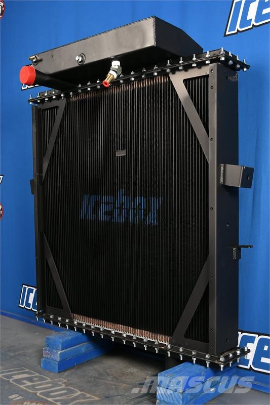 Peterbilt Radiator # 606082 Radiadores