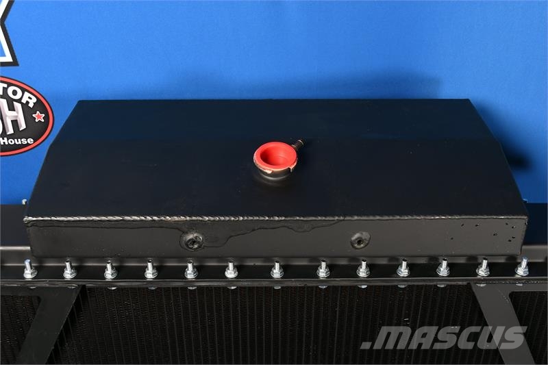 Peterbilt Radiator # 606082 Radiadores