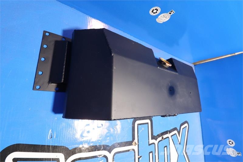 Peterbilt Radiator Tank # 606313 Radiadores