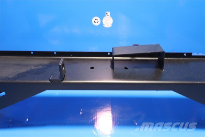 Peterbilt Right Side Rail # 606308 Chłodnice