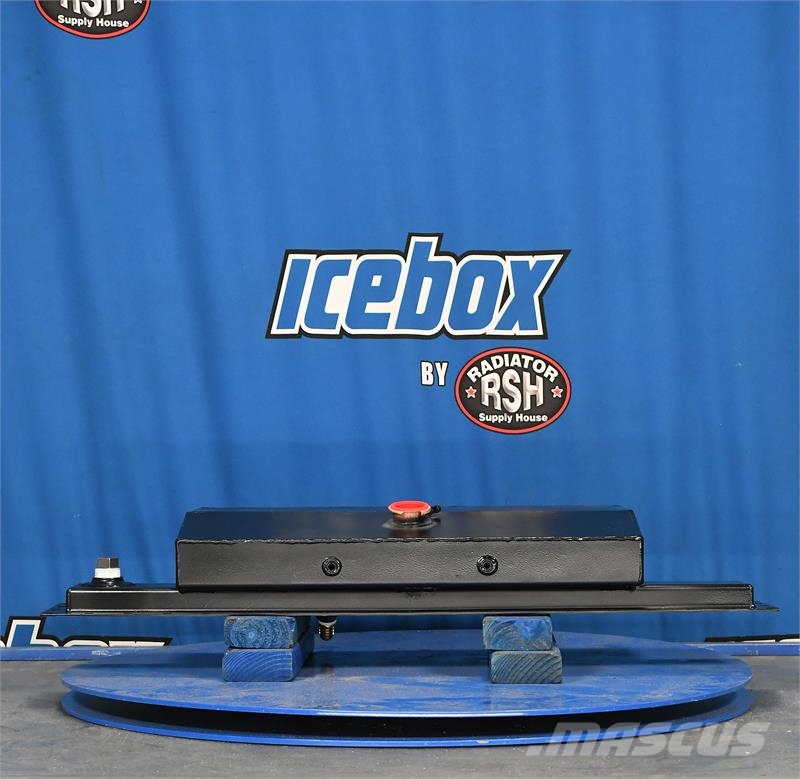 Peterbilt Top Tank # 606286 Radiatorer