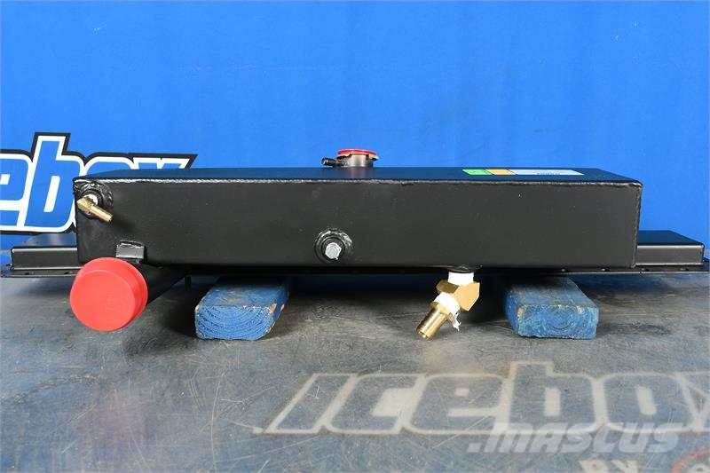 Peterbilt Top Tank # 606264 Radiators