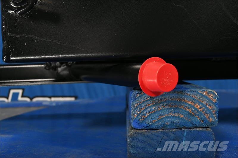 Peterbilt Top Tank # 606286 Radiatorer