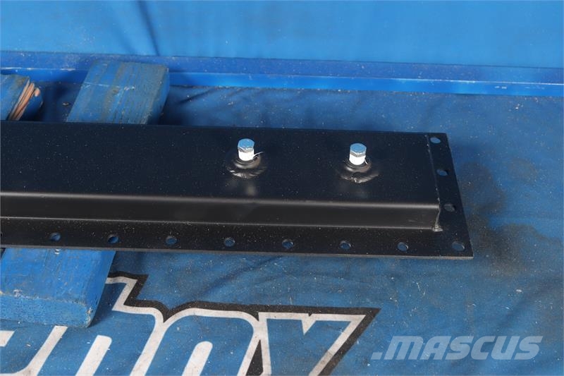 Peterbilt Top Tank # 606274 Radiadores