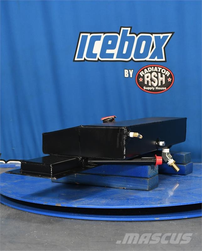 Peterbilt Top Tank # 606286 Radiatorer