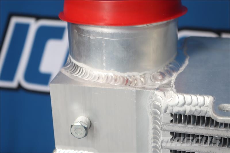 Pierce Charge Air Cooler # 950227 Hűtők