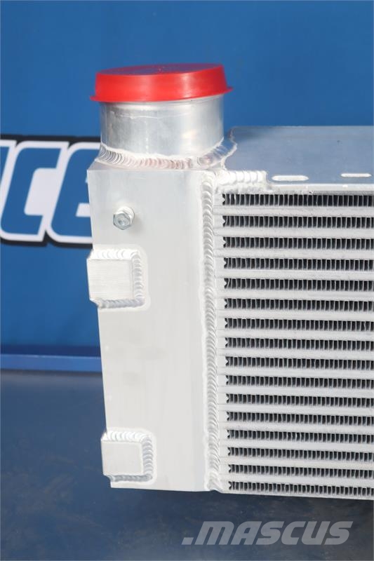 Pierce Charge Air Cooler # 950227 Hűtők