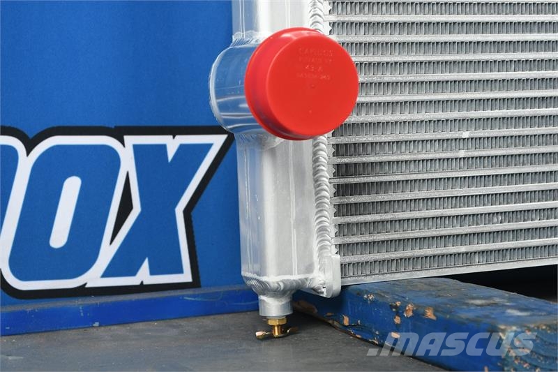  Pierce Fire Truck Radiator # 950179 Radijatori