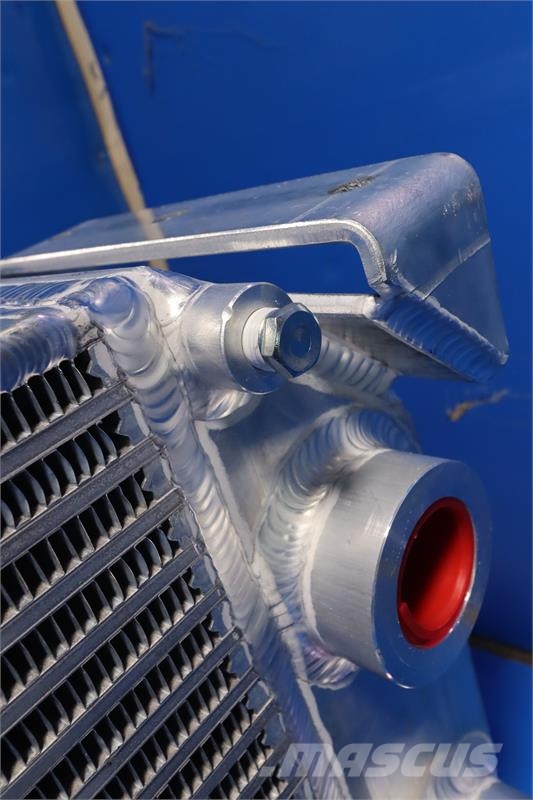 Pioneer 2649 Track Jaw Crusher Oil Cooler # 890946 Radiatoare