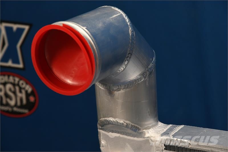Road Runner Hay Squeeze Charge Air Cooler # 820057 Радіатори