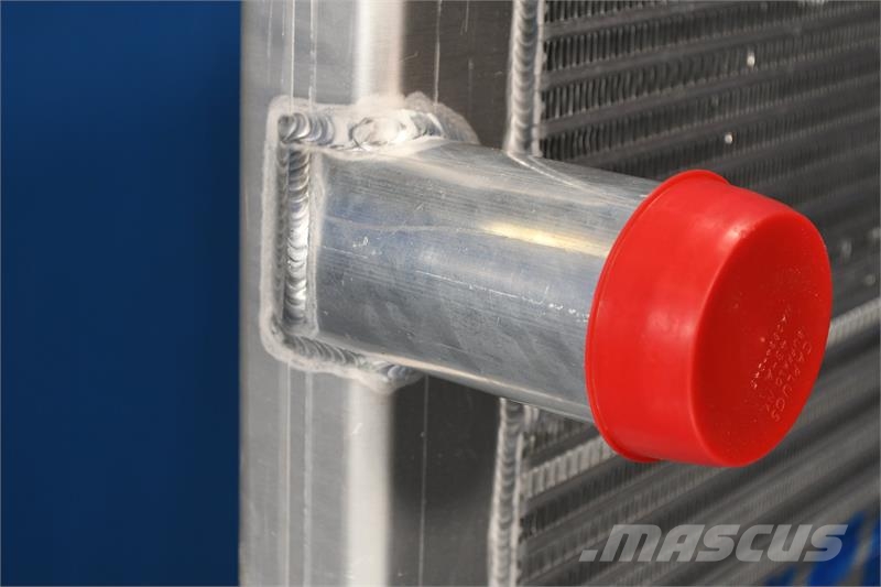 Rosenbauer Commander, Fire Truck Radiator # 609108 Jäähdyttimet