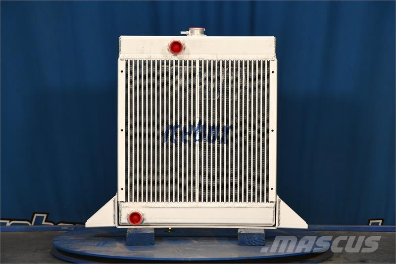  Skat Trak 1750D Radiator # 990087 Радіатори