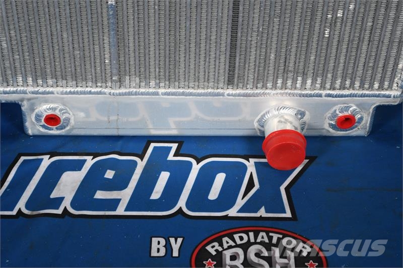 SkyTrak 8042 Radiator # 890205 Radiatoare