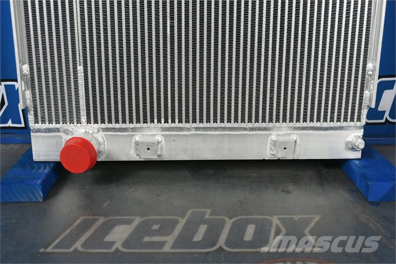 Spartan Gladiator Fire Truck Radiator # 609611 مشعات