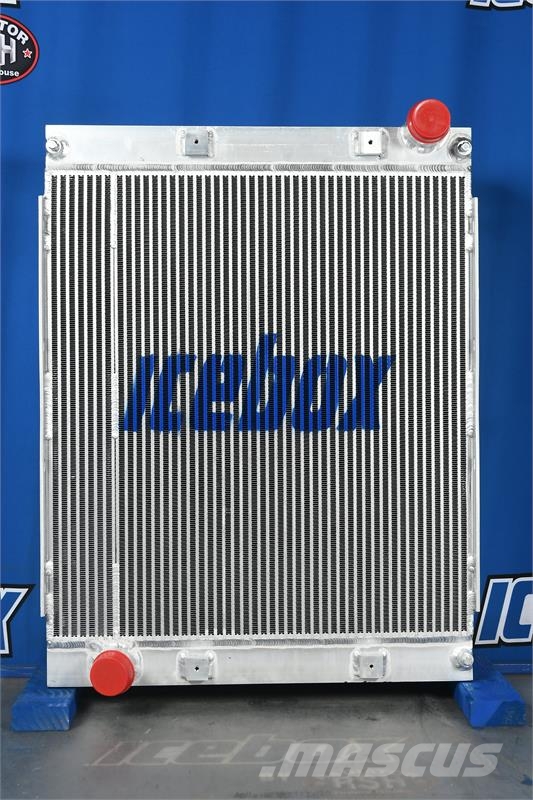 Spartan Gladiator Fire Truck Radiator # 609611 مشعات