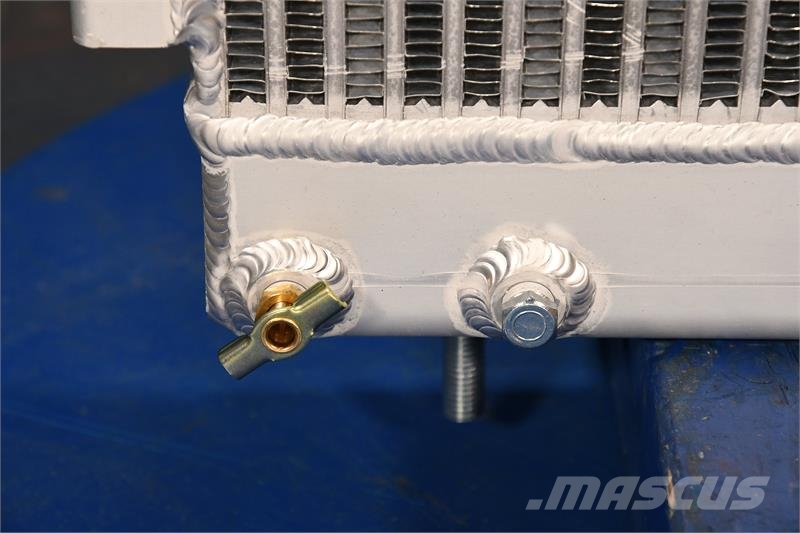 Steiger Bearcat 2 Radiator # 820064 Radiatoare