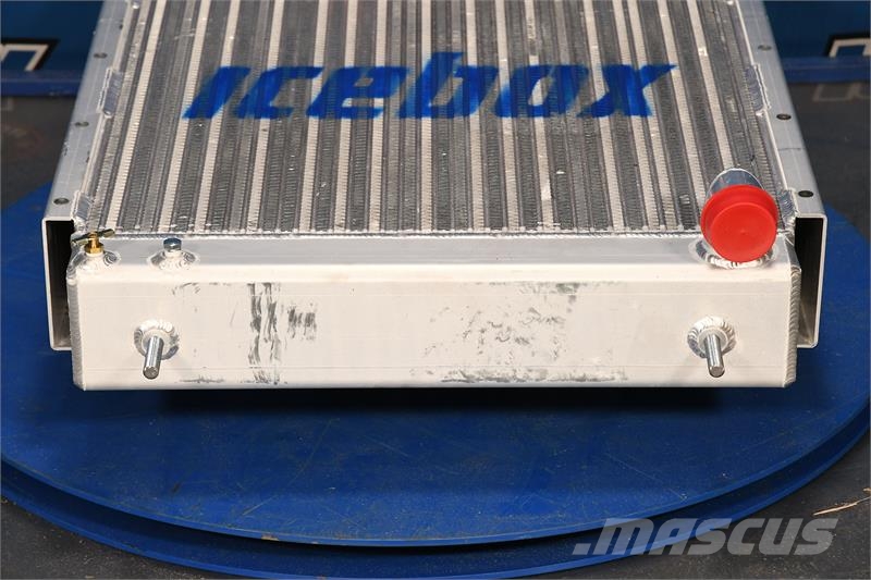 Steiger Bearcat 2 Radiator # 820064 Radiatoare