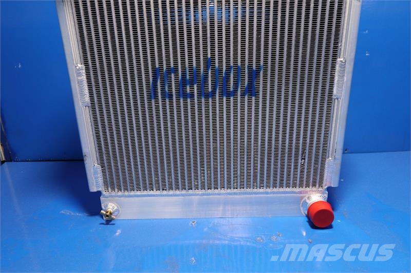 Street Sweeper Radiator # 890813 Radiadores camiões e carrinhas