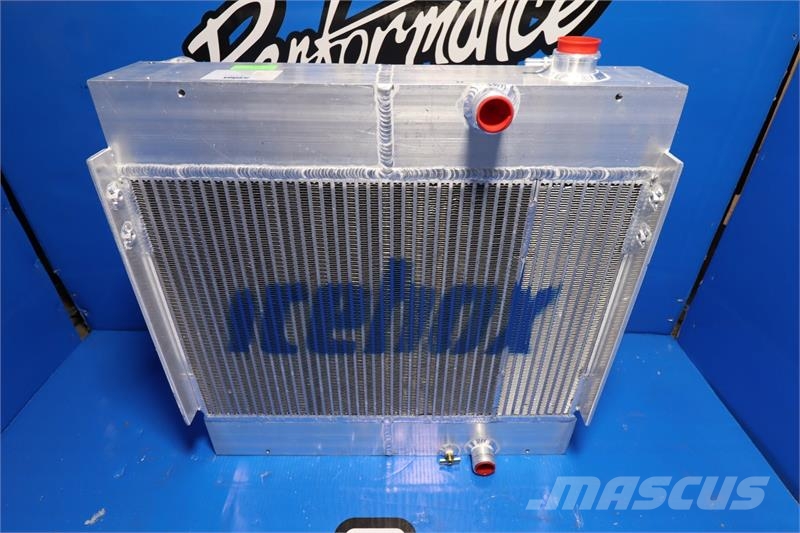 Takeuchi TB180FR Radiator # 890018 Radiadores