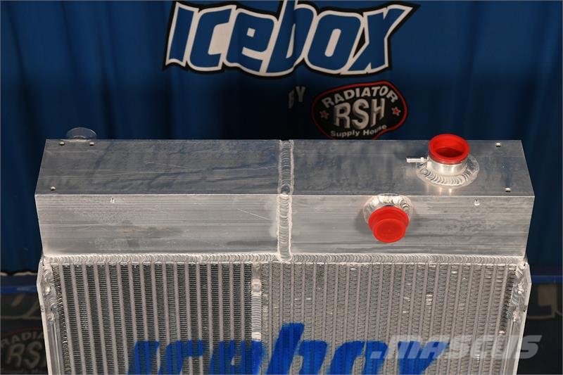 Takeuchi TB180FR Radiator # 890018 Radiadores