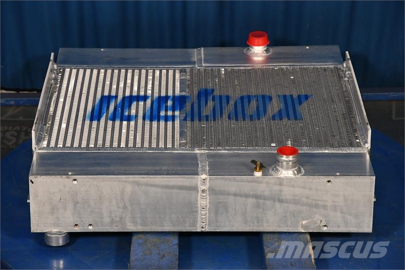 Takeuchi TB180FR Radiator # 890018 Radiadores