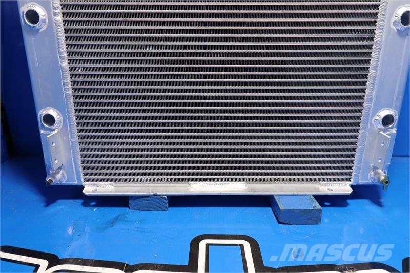 Terex RT555 Radiator # 890651 Radiadores