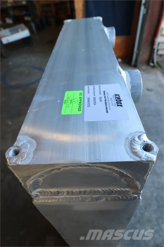 Tigercat LX830D Feller Buncher Oil Cooler # 950204 Radiatoare