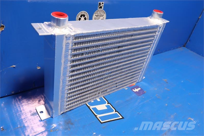 Toyo Oil Cooler # 890892 Jäähdyttimet
