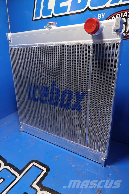 Toyota 4FD150, 4FD180, 4FD200 Radiator # 940223 Radiadores