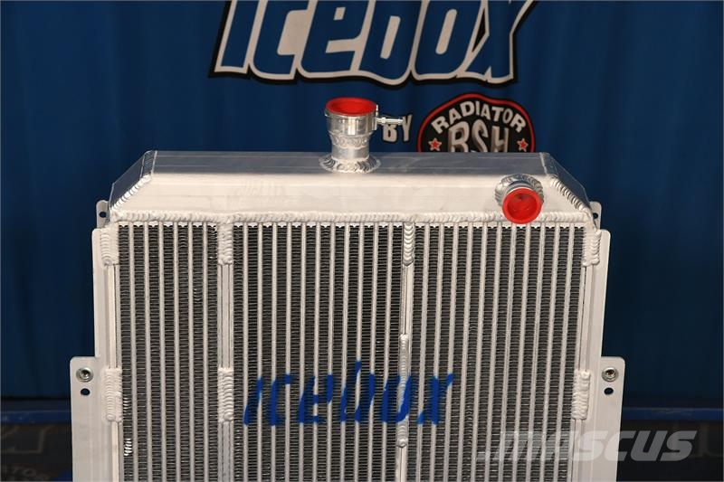 Toyota FG30 Radiator # 940148 Jäähdyttimet