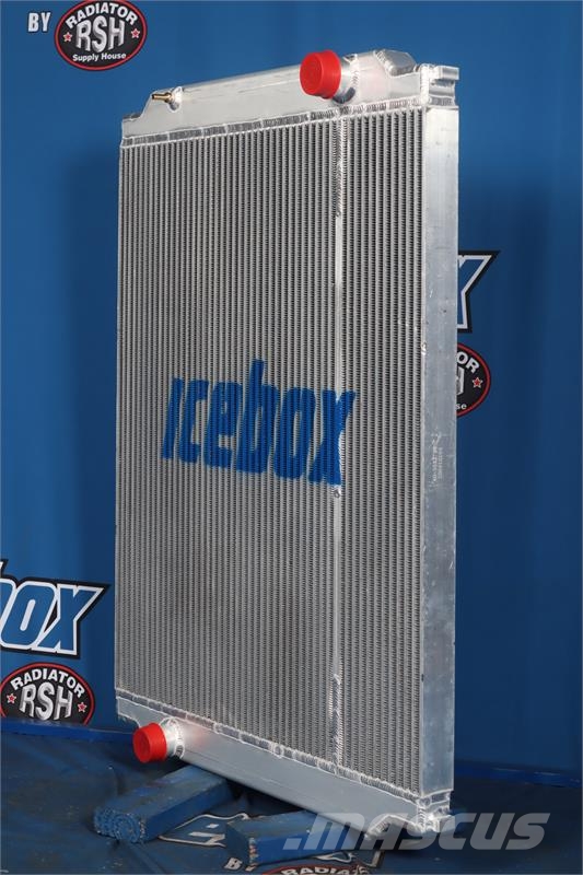 Universal Pump Radiator # 890956 Radiadores