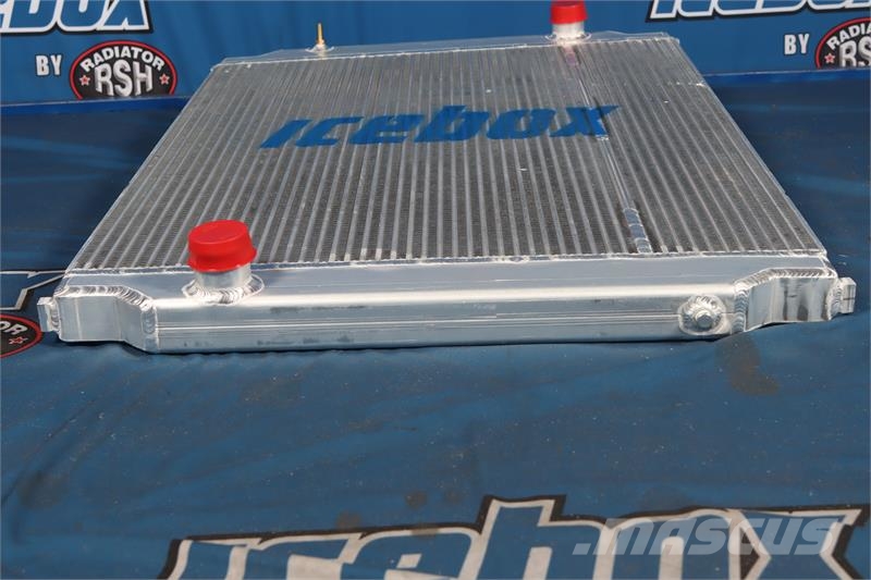 Universal Pump Radiator # 890956 Radiadores