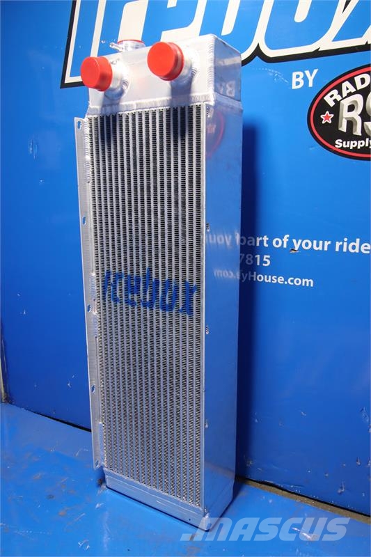 Vermeer D20X22 II Radiator # 890936 Radiadores
