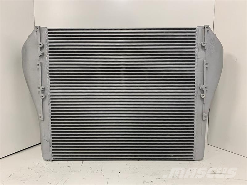 Volvo 20517561, 20956580, 21504560 Charge Air Cooler # 6 Chłodnice