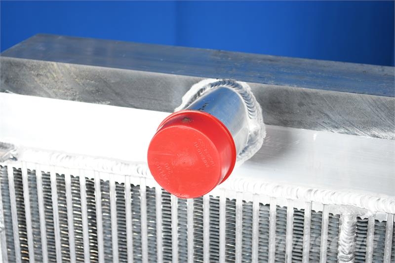 Volvo A40D, A35D Radiator # 890257 Радиатори
