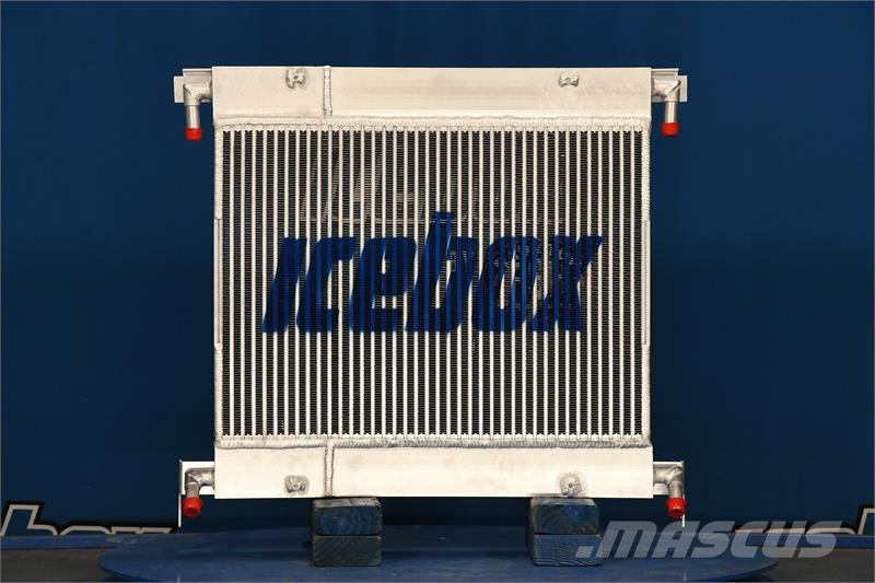 Volvo BL60 Oil Cooler # 890641 Radiatorer
