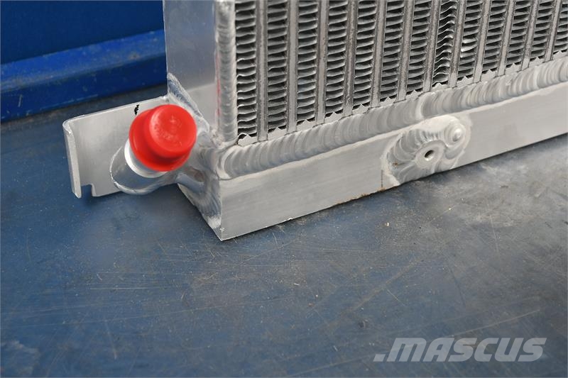 Volvo BL70, BL60 Backhoe Oil Cooler # 890279 Radiatorer