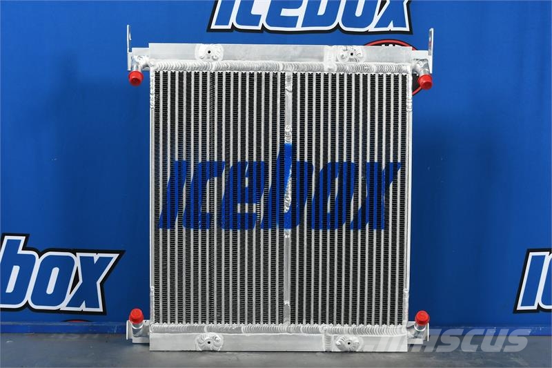 Volvo BL70, BL60 Backhoe Oil Cooler # 890279 Radiatorer