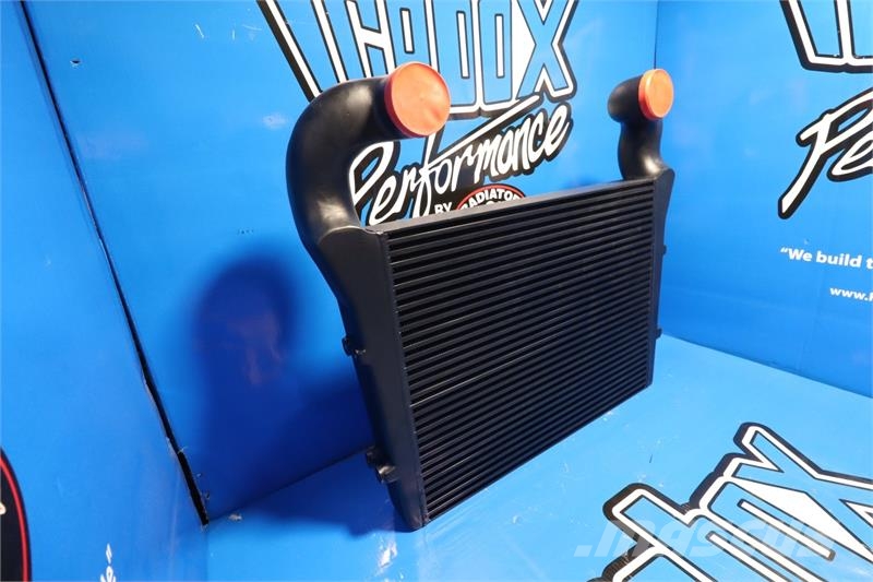 Volvo Charge Air Cooler # 607098 Radiatorer