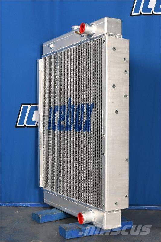 Volvo DB138 Radiator # 890544 Radiadores