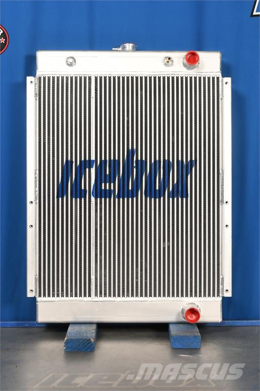 Volvo DB138 Radiator # 890544 Radiadores