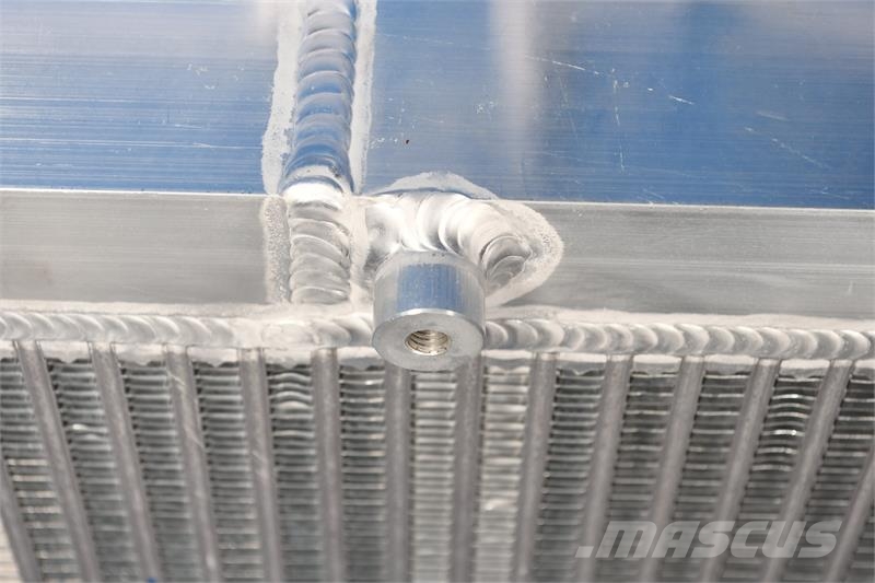 Volvo DD25 Roller Radiator # 890273 Radiatorer