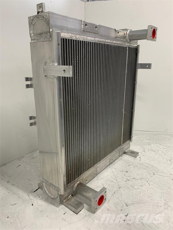 Volvo EC460C L Oil Cooler # 890284 Radiatorer