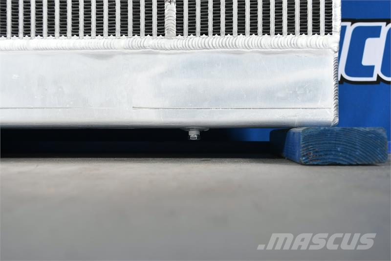 Volvo L120B, L120D Loader Radiator # 890263 Radiatorer