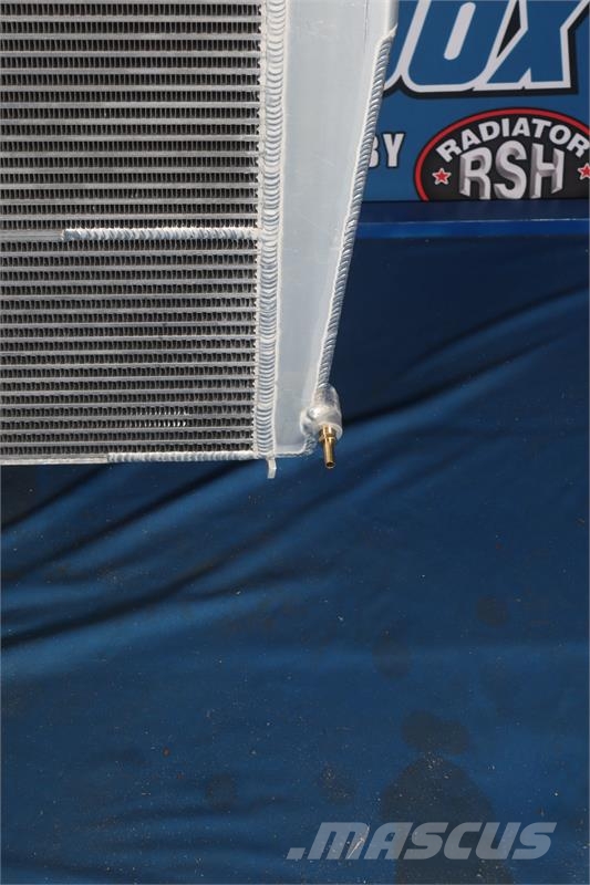 Volvo L150H Radiator # 890547 Radiadores